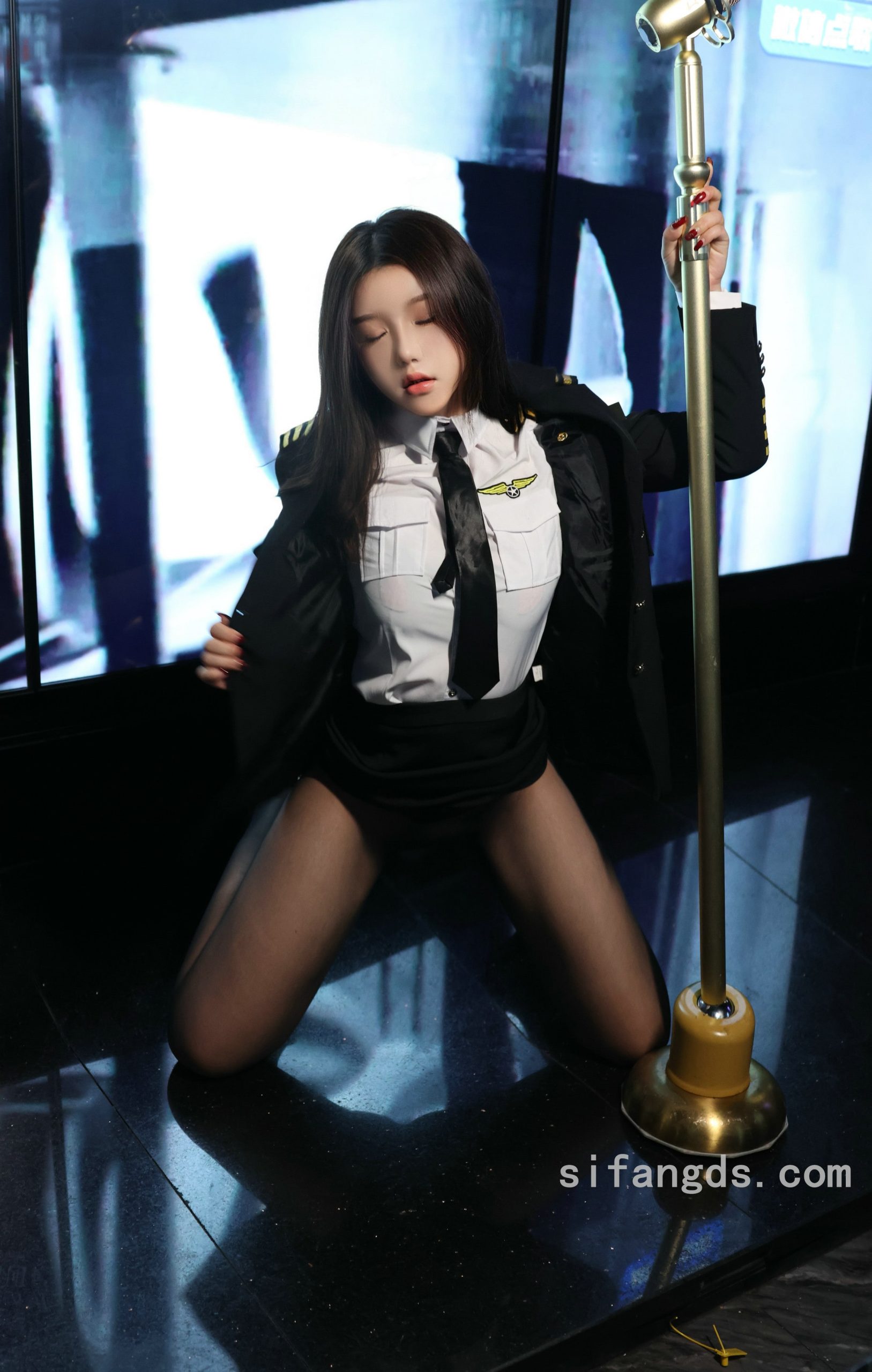 人妻当铺中文