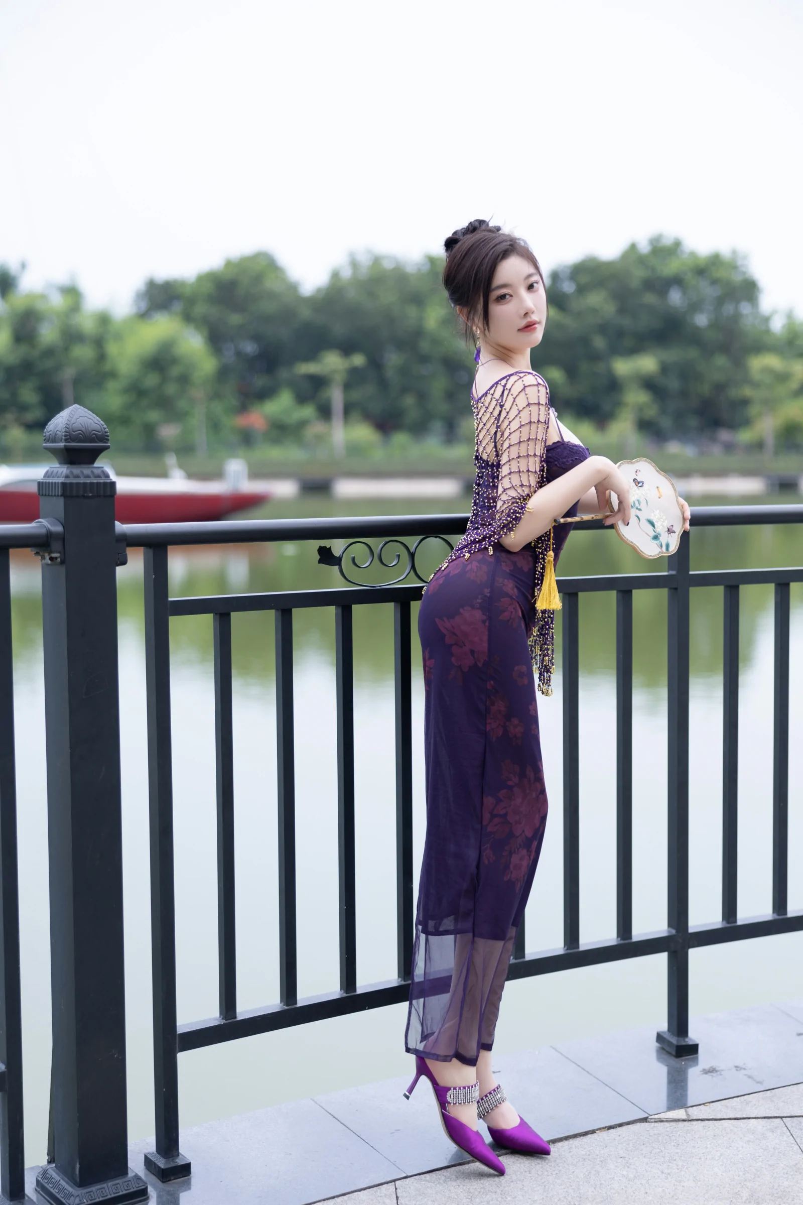 姐妹为了怀孕而强奸
