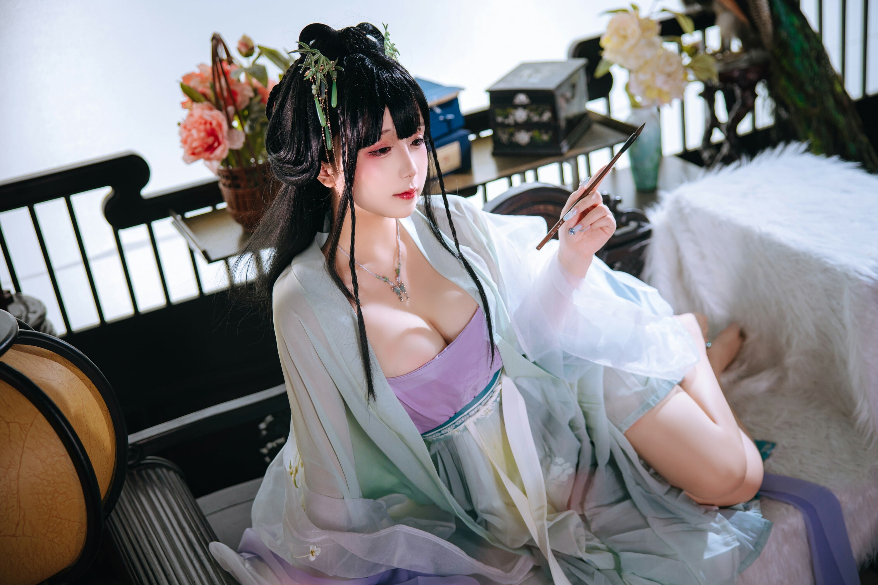 裸女户外尿尿