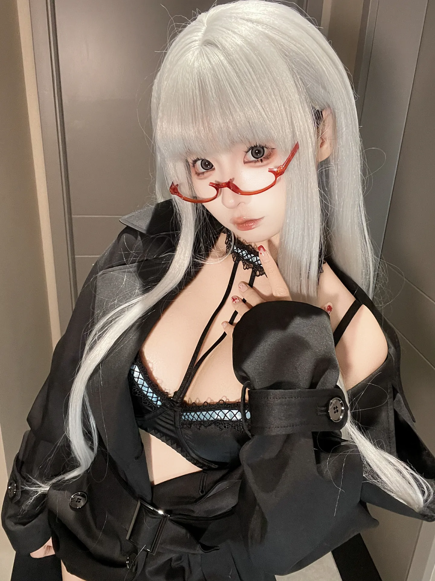 后入姐妹插错人了码赛克破坏版