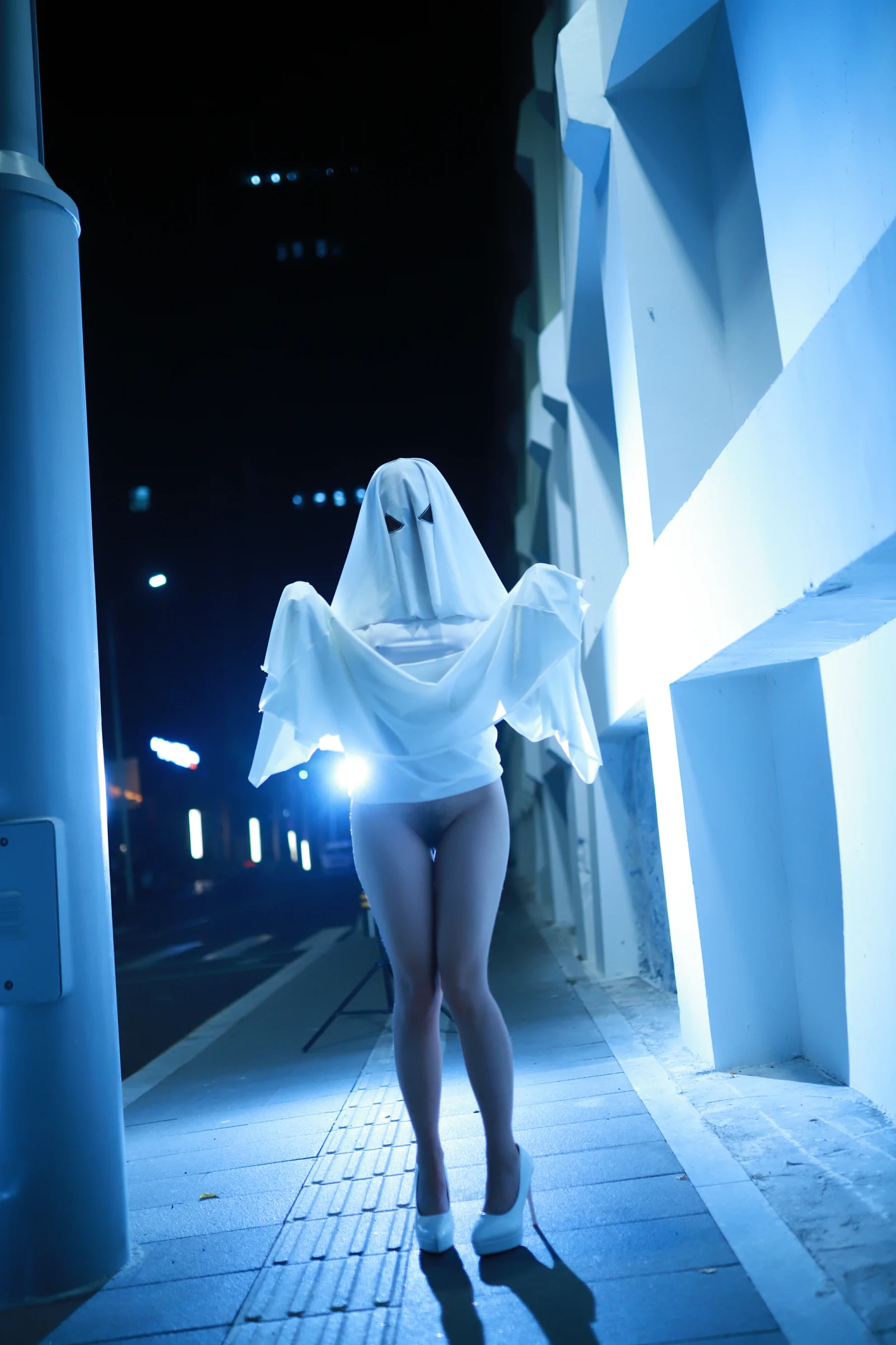 [XiuRen]高清写真图 2022.05.31 No.5088 杨晨晨Yome