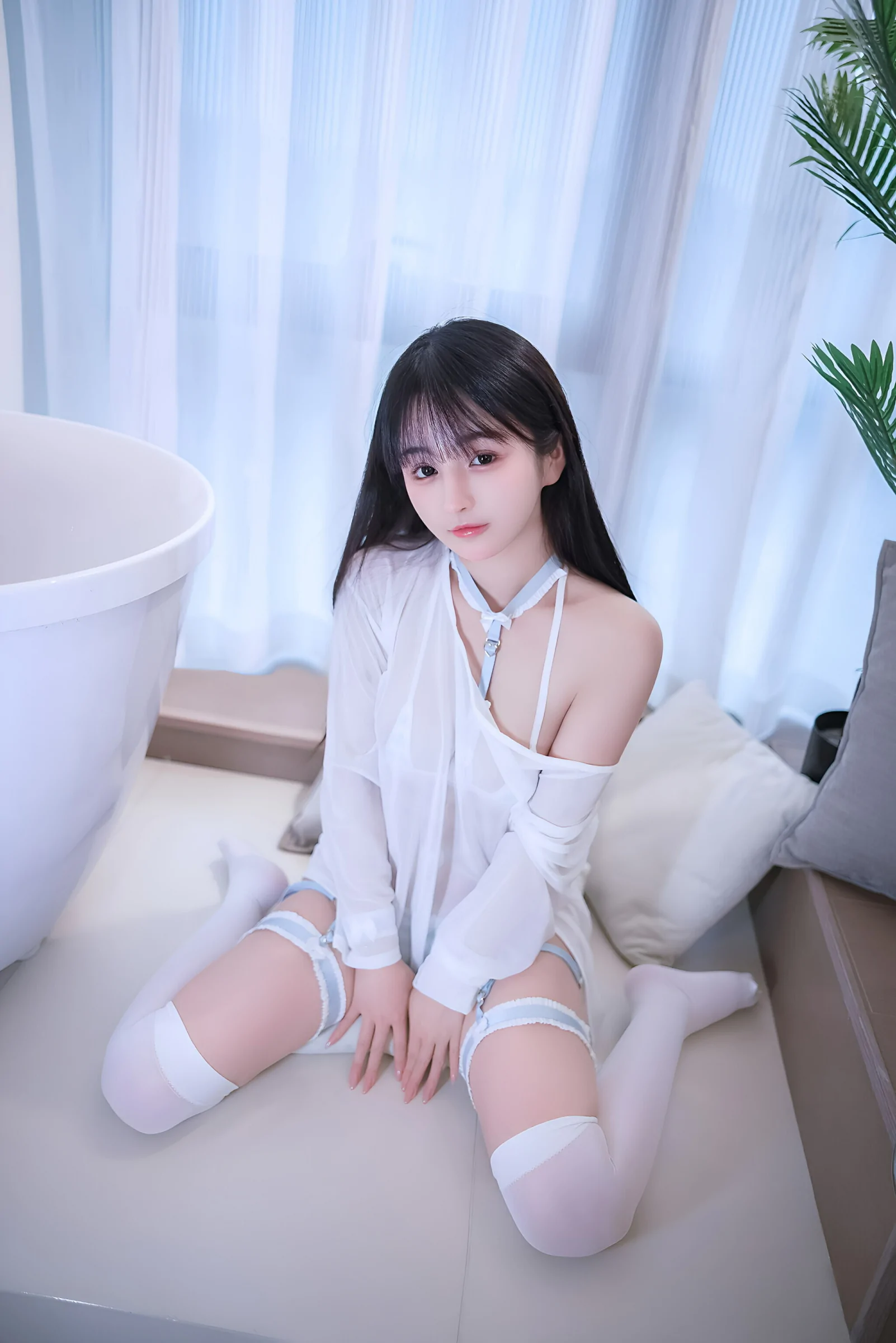 姐弟嘲吹性爱中文版